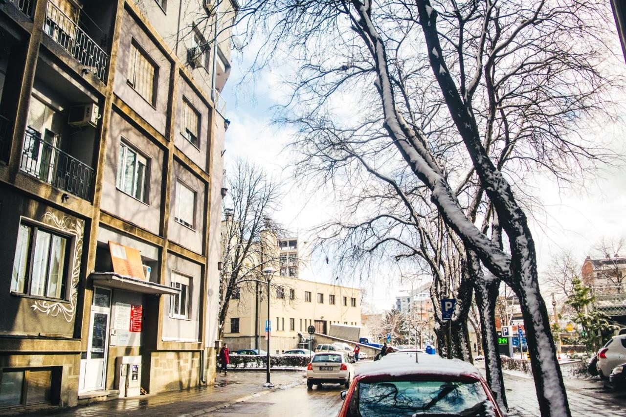 Aparment Theatre Διαμέρισμα Ni Εξωτερικό φωτογραφία