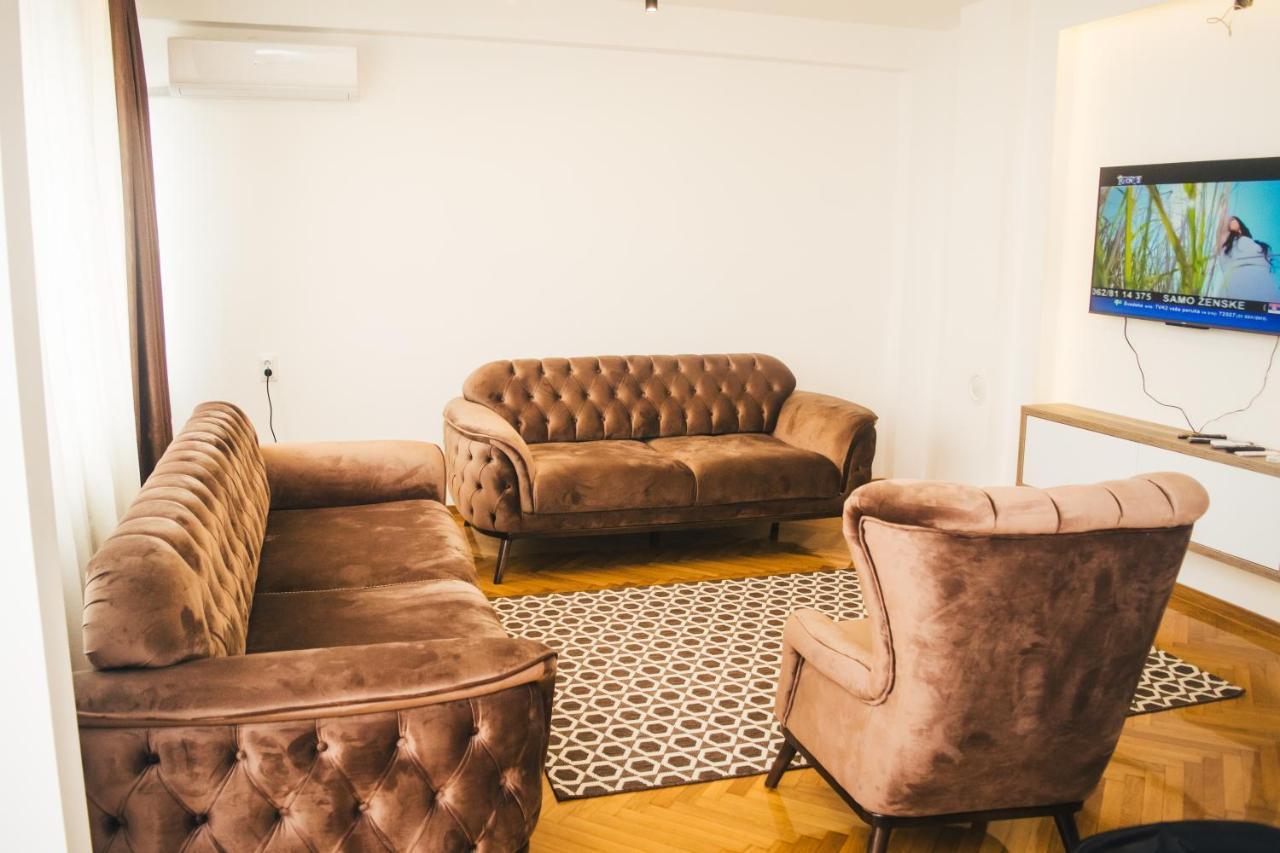 Aparment Theatre Διαμέρισμα Ni Εξωτερικό φωτογραφία