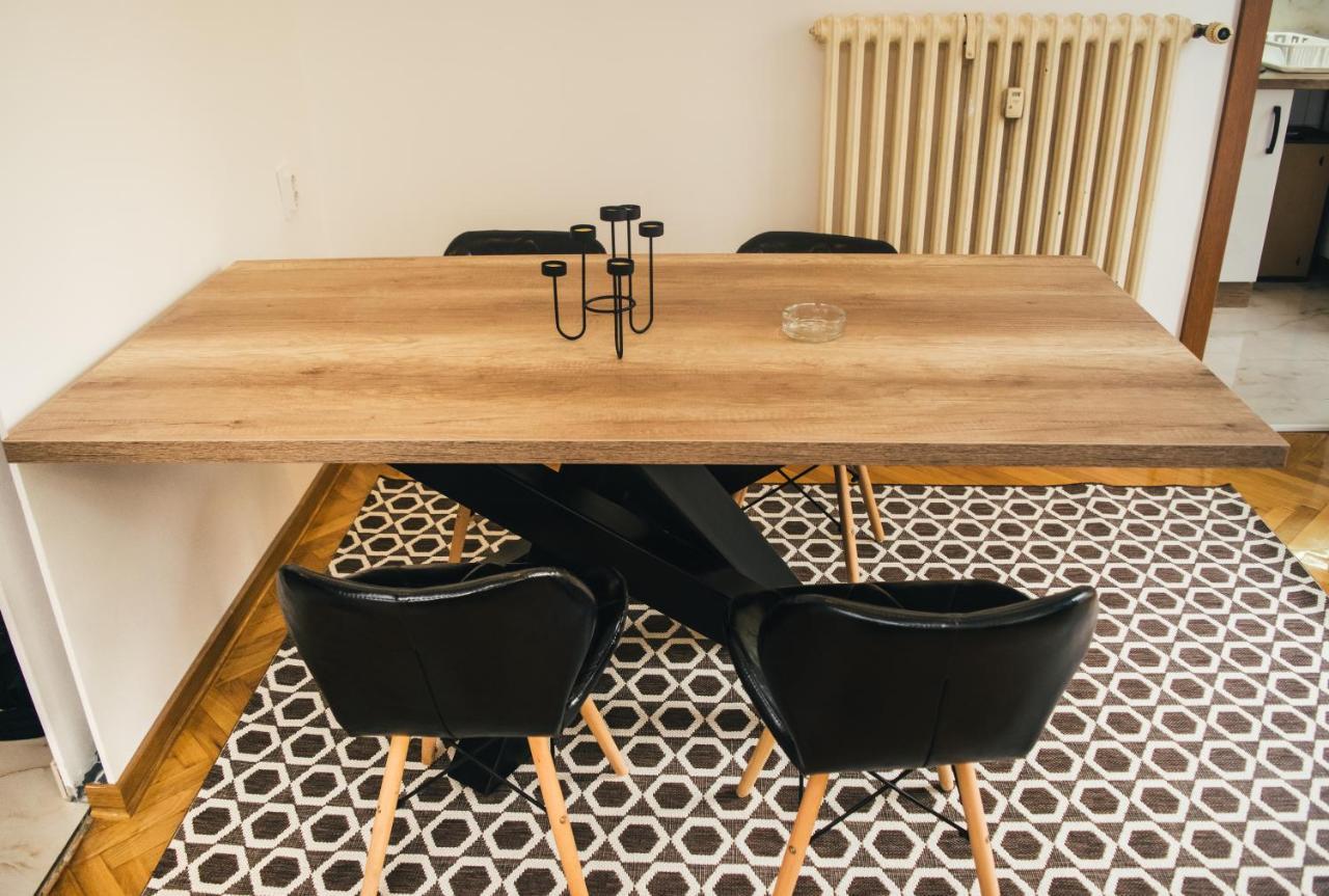 Aparment Theatre Διαμέρισμα Ni Εξωτερικό φωτογραφία